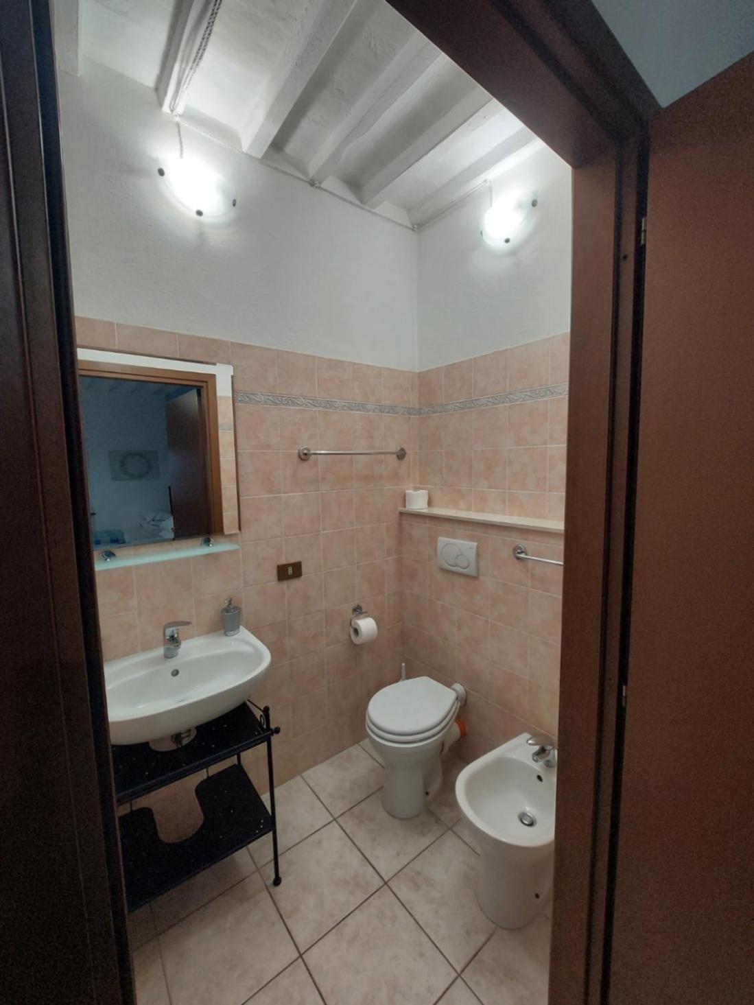 לינה וארוחת בוקר Uliveto Terme La Convenienza מראה חיצוני תמונה