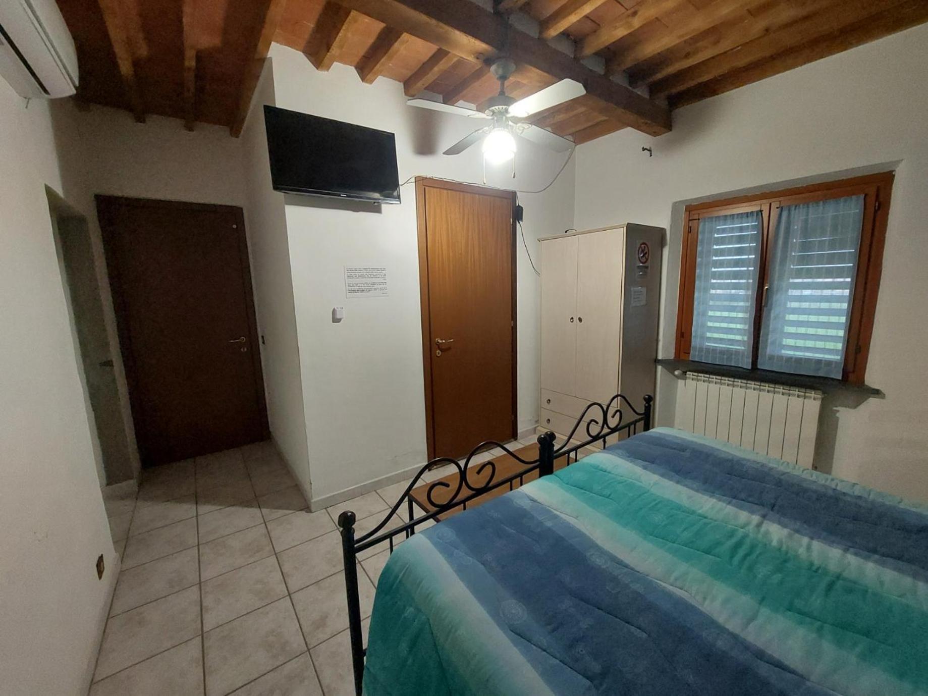 לינה וארוחת בוקר Uliveto Terme La Convenienza מראה חיצוני תמונה
